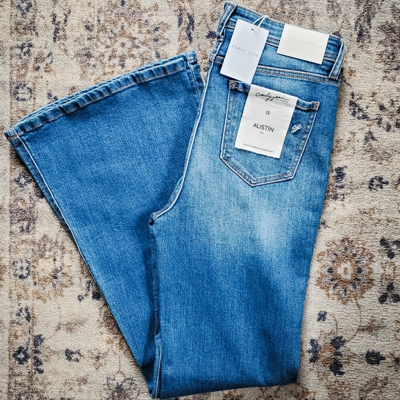 NWT Carly Jean Los Angeles Austin Flare Jeans Medium Wash 31×33 (CJLA size 13) - Picture 13 of 14